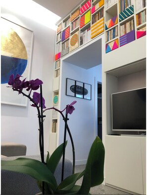 Interior - In the heart of Vomero, 5 minutes from the subway and funiculars. (Napoli)