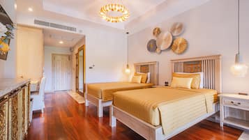 Chambre Deluxe avec lits jumeaux, balcon, vue mer | Bureau, espace de travail pour ordinateur portable, Wi-Fi gratuit