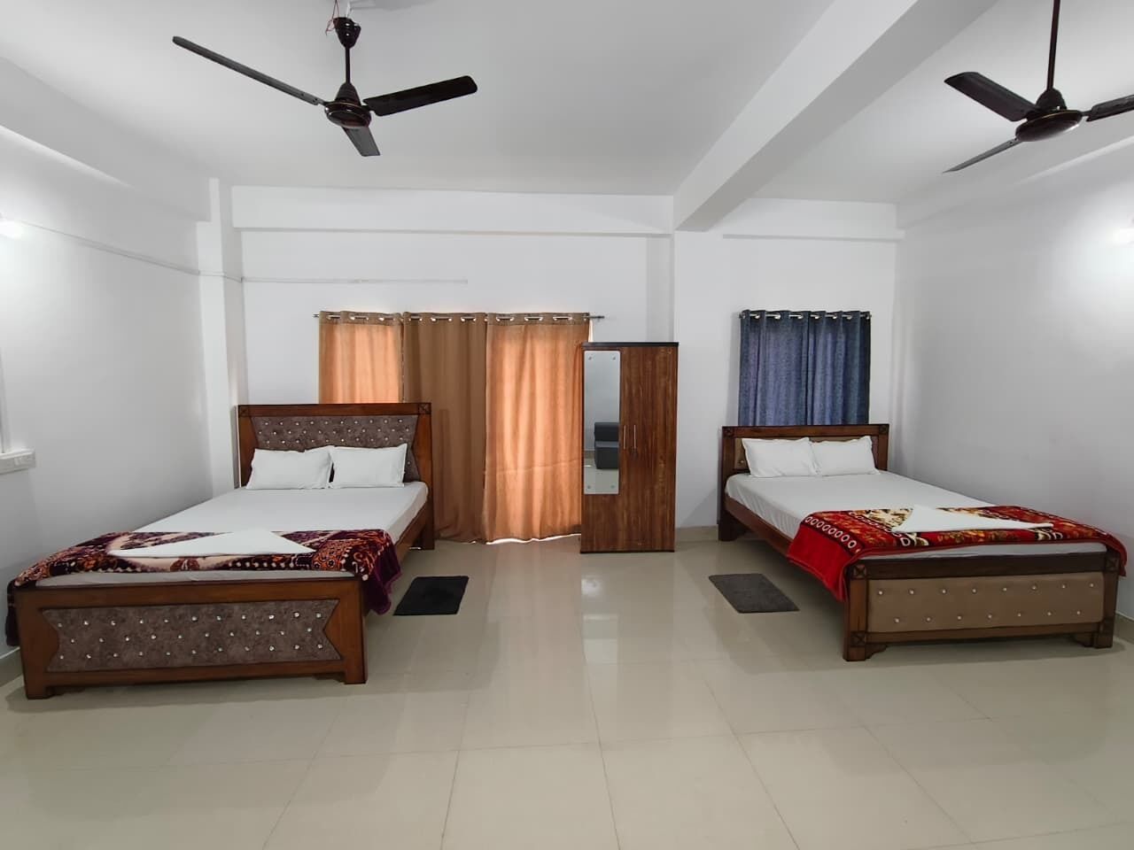 经典公寓 | 笔记本电脑工作区、免费 WiFi