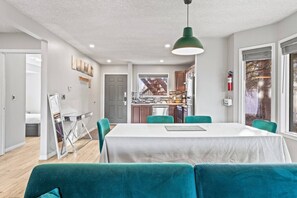 Dining - 2BR Bow Valley Retreat with BBQ. Near Parks & Banff (Canmore)