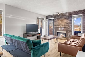 TV, fireplace - 2BR Bow Valley Retreat with BBQ. Near Parks & Banff (Canmore)