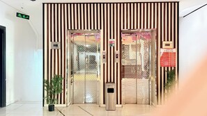 Interior entrance - Rahati Serviced Apartments (Taif)