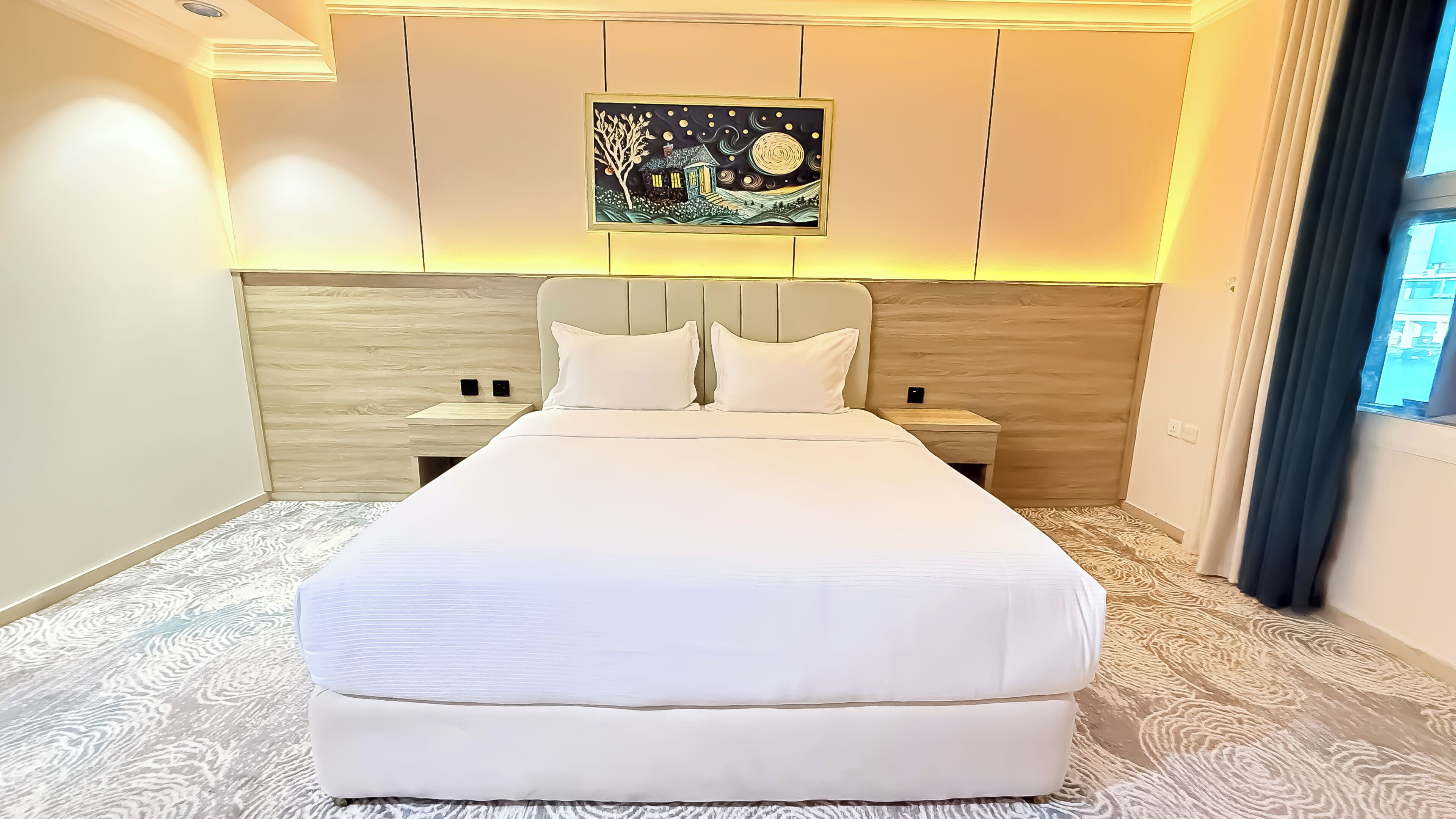 Apartamento Deluxe | Sistema de insonorización, tabla de planchar con plancha, wifi gratis