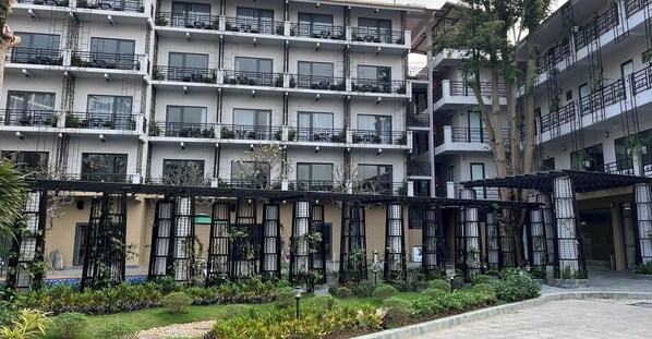 Konaklama yerinin ön cephesi