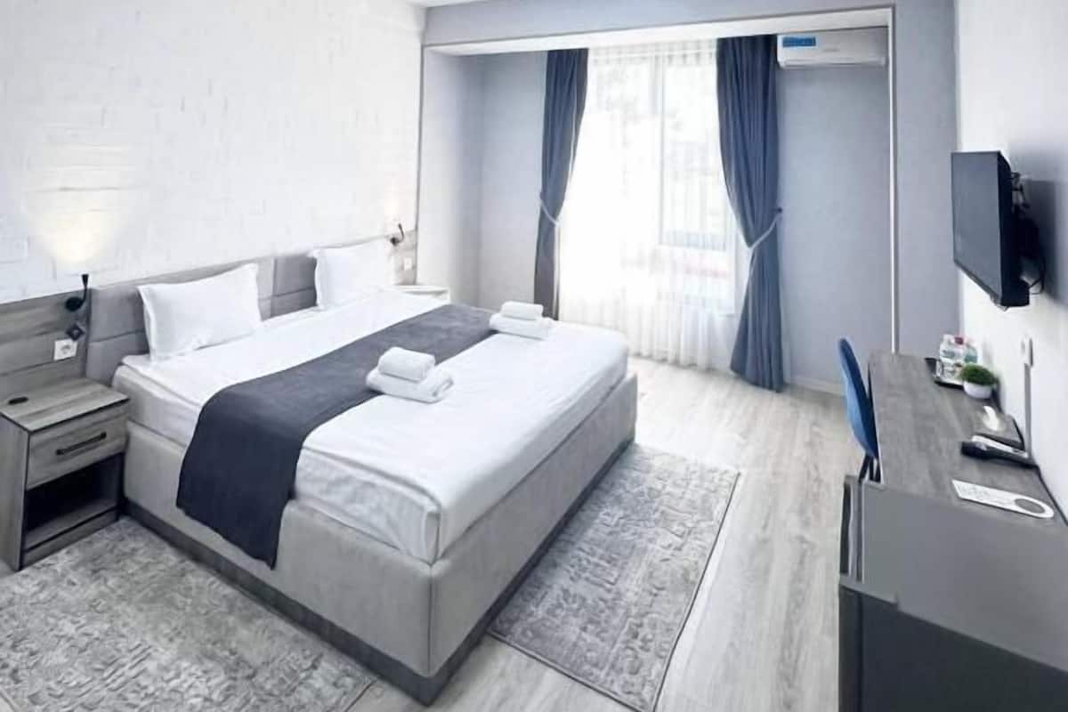 Quarto casal | Cofres nos quartos, quartos à prova de som, Wi-Fi de cortesia