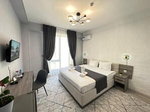 Superior Double Room | In-room safe, soundproofing, free WiFi - Beshchinor Hotel  (Tashkent)