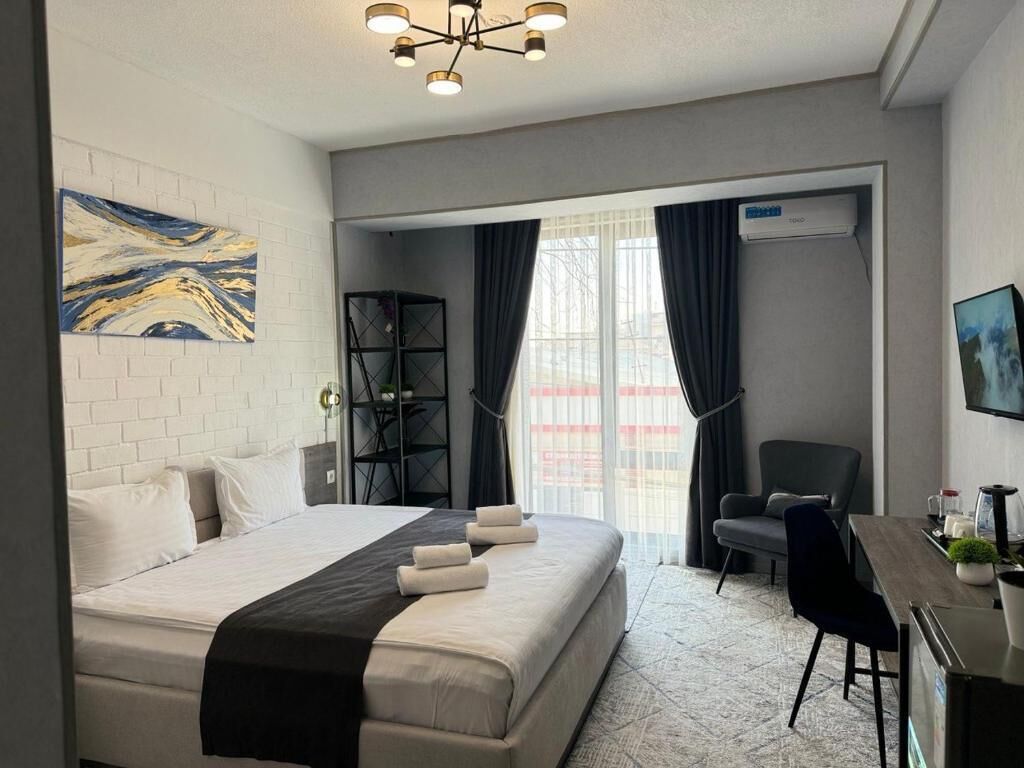 Superior Double Room | In-room safe, soundproofing, free WiFi