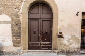 Comfort Apartment | Exterior detail - Casa Maggio by MMega (Florence)