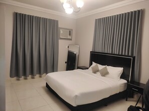 Family Suite | Desk, free WiFi - Al Raha Towers Serviced Apartments (Taif)