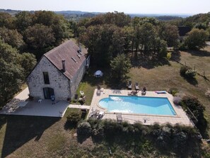 Outdoor pool - Restored former sheepfold with breathtaking views (Saint Projet)