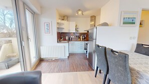 Fridge, microwave, oven, dishwasher - La Perle Bauloise (La Baule-Escoublac)