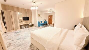 Standard-huone | Tallelokero huoneessa, äänieristys, silitysrauta/-lauta, ilmainen Wi-Fi