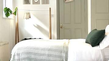 Desk, iron/ironing board, travel cot, free WiFi