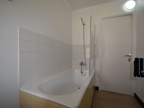 Towels - Le Gambetta by Interhome (Toulon)