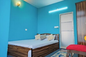 Deluxe Room, Balcony | Free WiFi - Mukhia Homestay (Takdah)