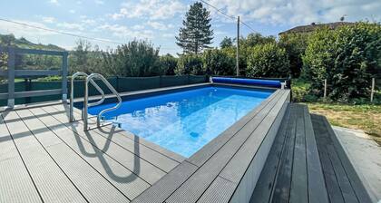 Wonderful private villa with A/C, private pool, WIFI, terrace, pets allowed and panoramic view