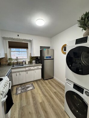 Private kitchen - Chic 1BR Stay in Central London (London)