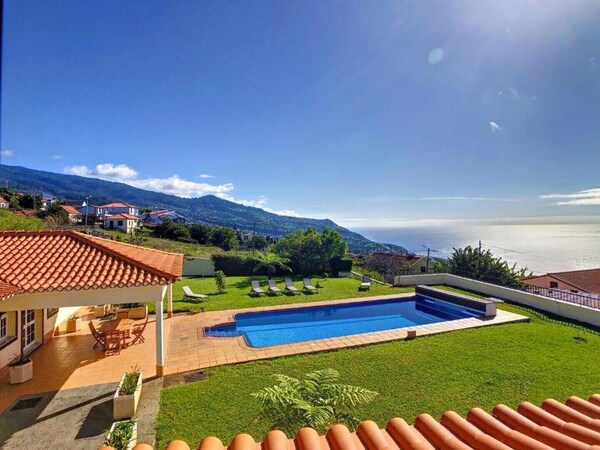 Villa Baradaye By Atlantic Holiday - Estreito da Calheta