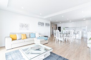 House | 3 bedrooms - Horizonte Completo II by Atlantic Holiday (Camara de Lobos)