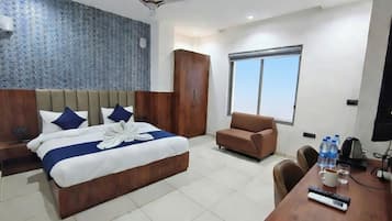 Chambre Double Supérieure, vue ville