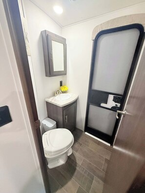 Assecador de cabells i tovalloles 