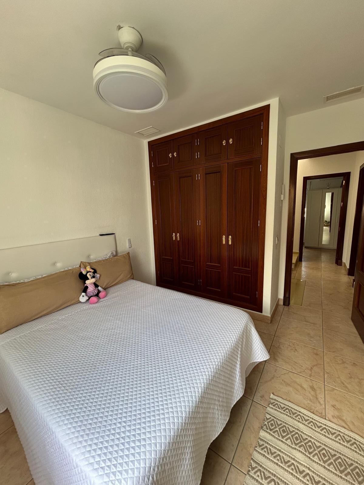 3 chambres, fer et planche à repasser, Wi-Fi gratuit, draps fournis