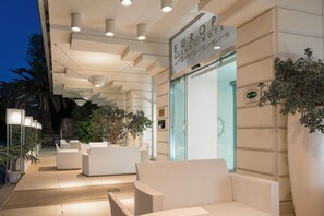 Fachada da propriedade