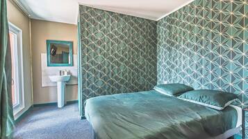 Tempur Pedic-bedden, geluiddichte muren, gratis wifi, beddengoed