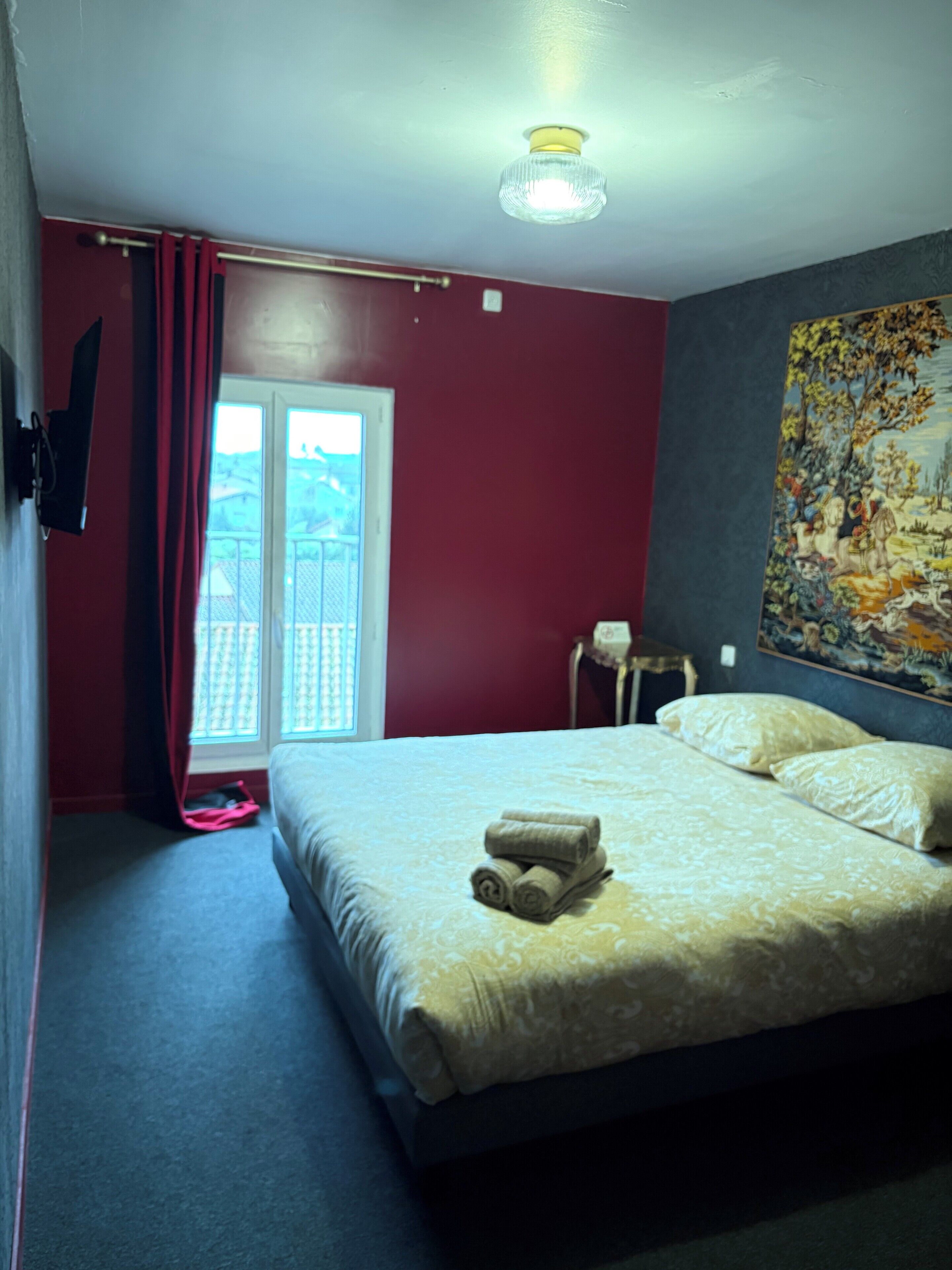 Superior Double Room | Free WiFi, bed sheets