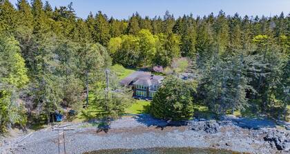 Cedar Shores Escape - Ocean Front Paradise