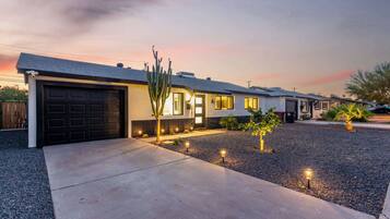 4 bedrooms, Internet