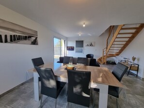 Dining - House in Sarzeau Penvins, 7 pers, near beach, pets allowed (Sarzeau)