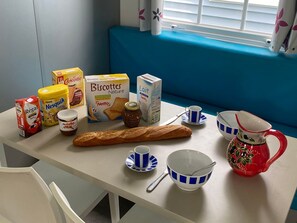 Dining - Mobile Home with Terrace - 4 People - Safe (Saint-Maurice-d'Ibie)