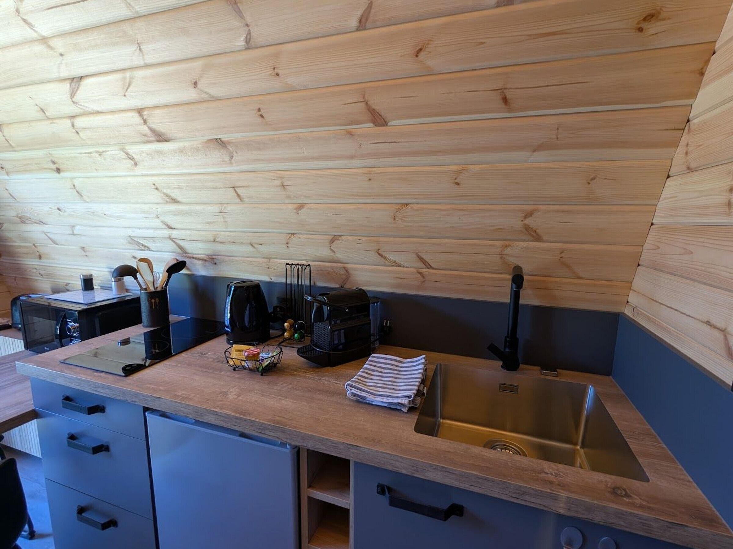 Kühlschrank, Mikrowelle