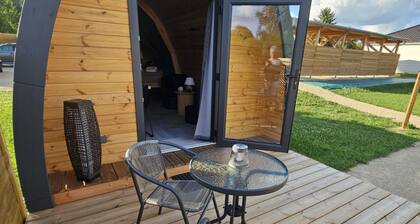Pod en bois scandinave pour 2 personnes avec WiFi