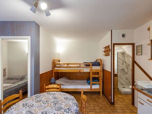 1 bedroom - Cozy chalet, 4 pers., parking, near cable car (Cauterets)