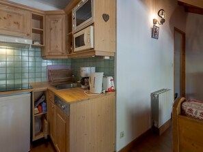 Fridge, microwave, dishwasher - Loft studio 4 pers 3* in Valloire with balcony (Valloire)