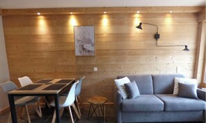 Interior - Renovated studio for 4 with balcony in Grand-Bornand (Le Grand-Bornand)