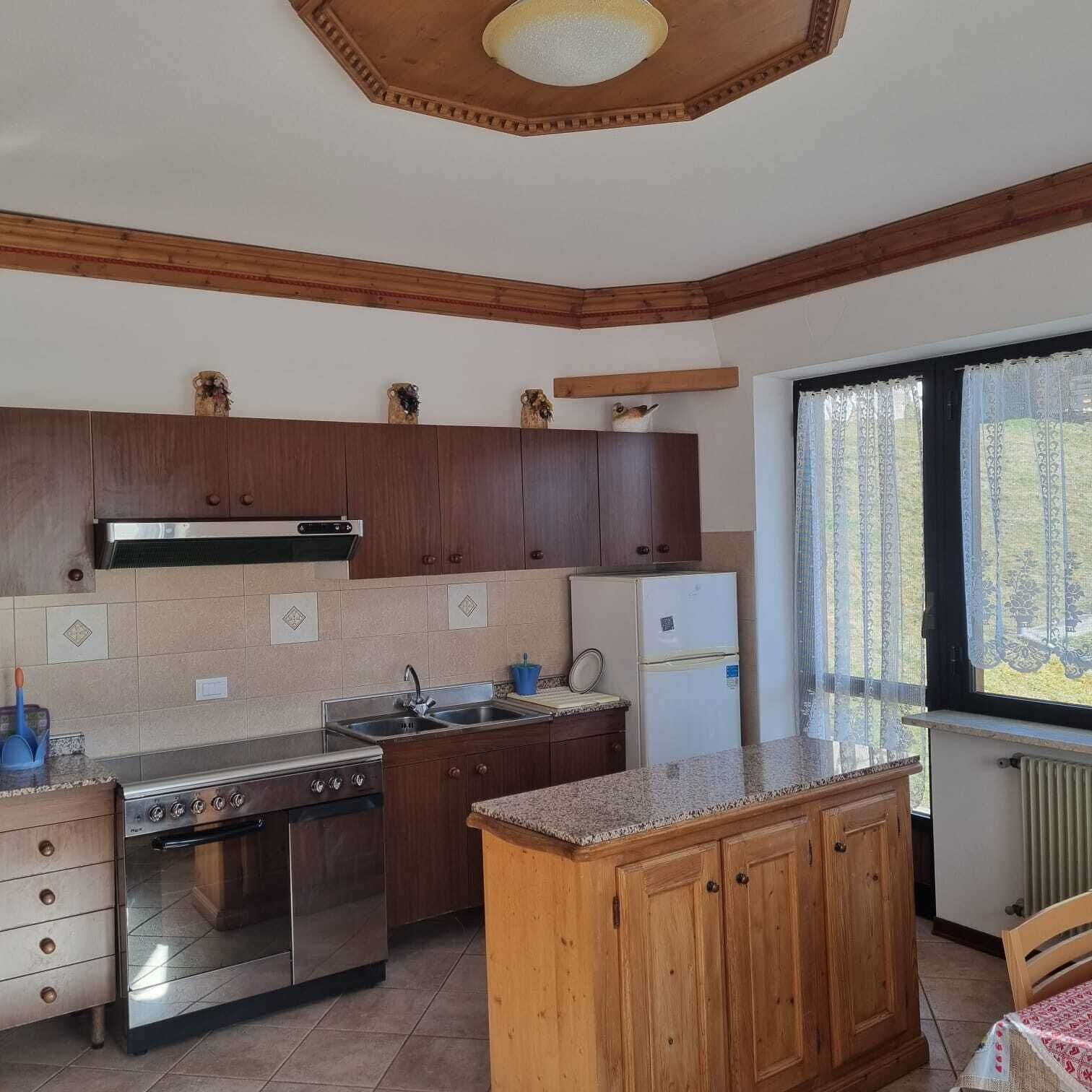 Classic-Apartment, 2 Schlafzimmer, Haustiere gestattet, Bergblick | Eigene Küche