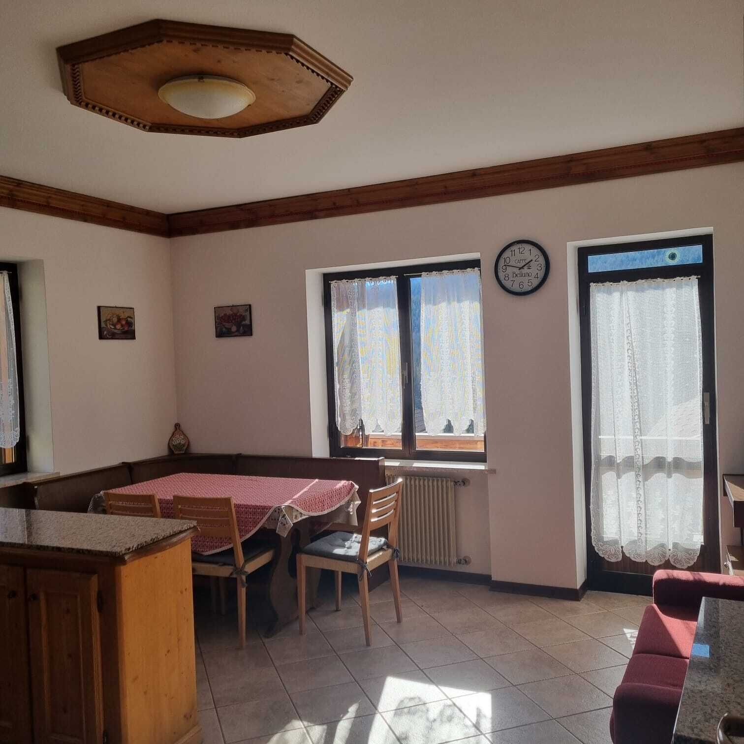 Classic Apartment, 2 Bedrooms, Pets Allowed, Mountain View | Dining