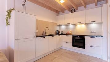 Hus | Eget kjøkken | Høy barnestol