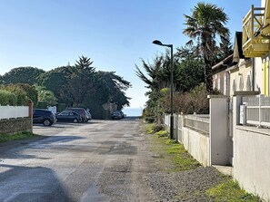 Property grounds - Sanoubott by Interhome (La Bernerie-en Retz)