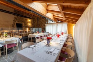 Banquet hall - Hotel borgo Antico (Albiano)