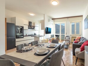 Dining - Lovere Balcony View by Interhome (Lovere)