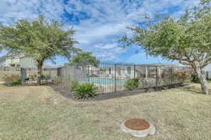 Interior - Lakefront Home on Lake Conroe w/ Boat Dock & Views (Willis)