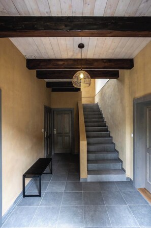 Interior - Fabulous 6-bedroom stylish cottage in centre of natural reserve-ideal for groups (Chlum)