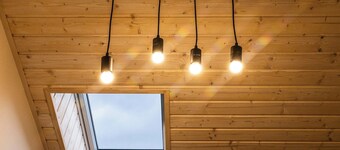 Fabulous 6-bedroom stylish cottage in centre of natural reserve-ideal for groups