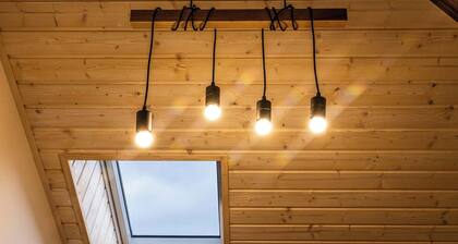 Fabulous 6-bedroom stylish cottage in centre of natural reserve-ideal for groups