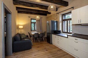 Interior - Fabulous 6-bedroom stylish cottage in centre of natural reserve-ideal for groups (Chlum)