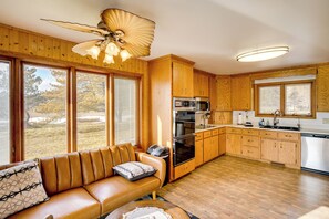 Interior - All-season Lodge 40 Acres: Walk to Elkhart Lake! (Elkhart Lake)